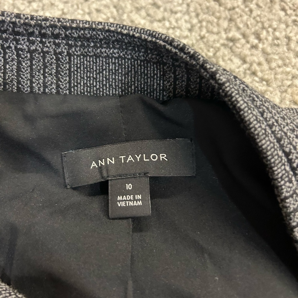 Ann Taylor Houndstooth Moto Jacket - Picture 2 of 9